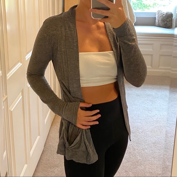 Banana Republic Cardigan - Picture 2 of 5